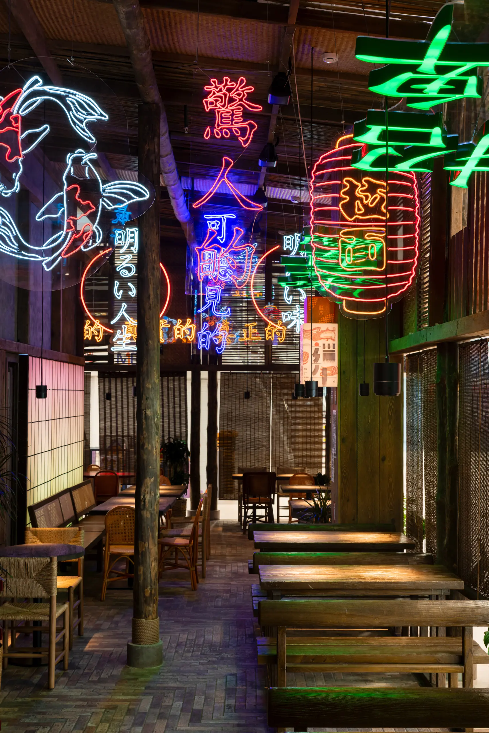Luckee Yu, Restaurant, Almaty, Kazakhstan