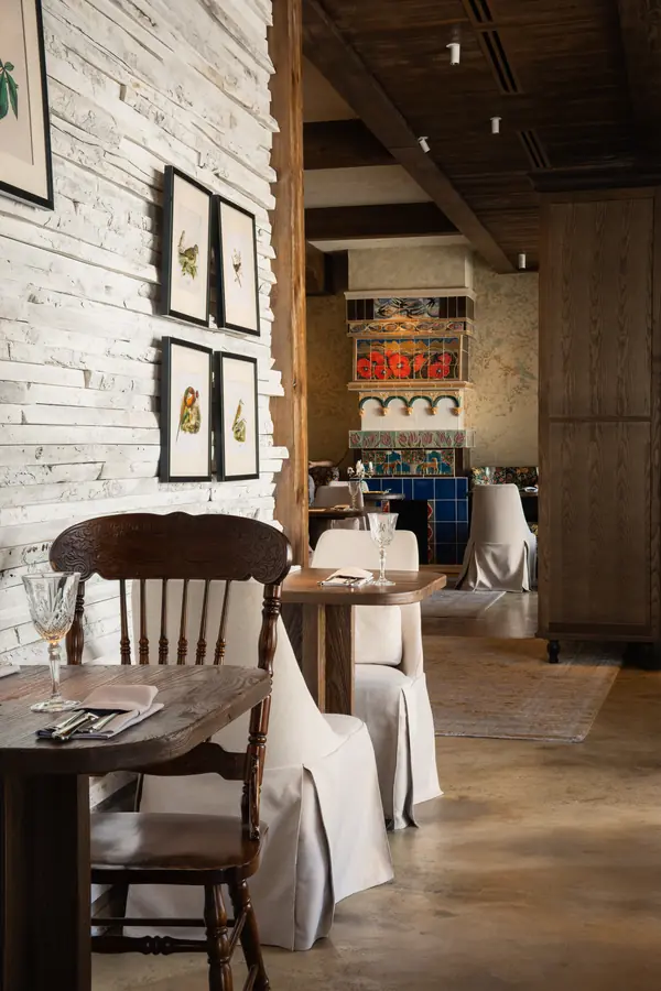 Chef at Medeu, Restaurant, Photography, interior image 2