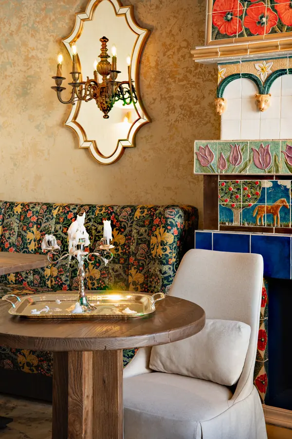 Chef at Medeu, Restaurant, Photography, interior image 4