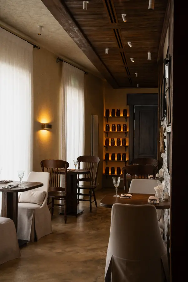 Chef at Medeu, Restaurant, Photography, interior image 10