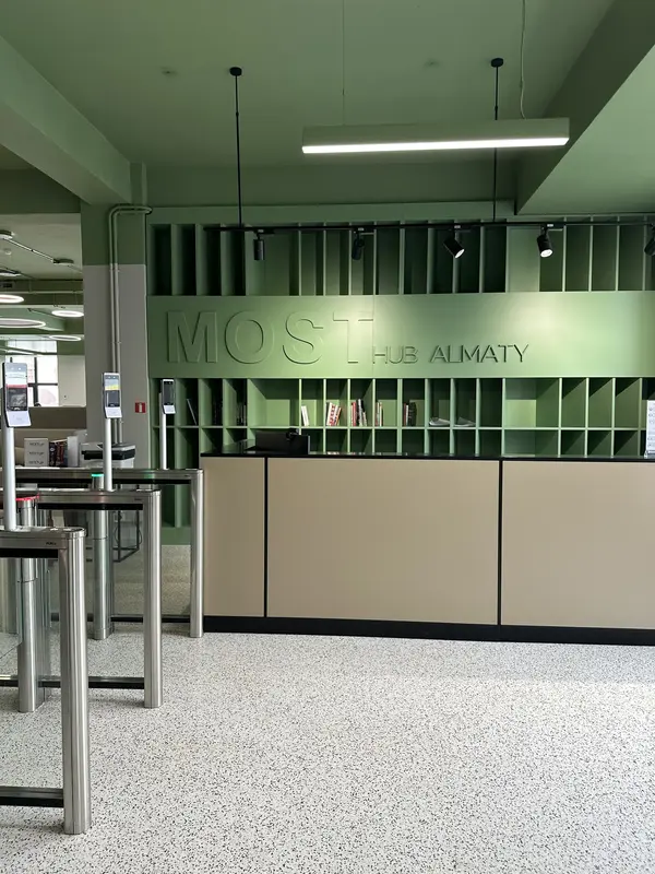 MOST IT Hub, Office, interior image 4